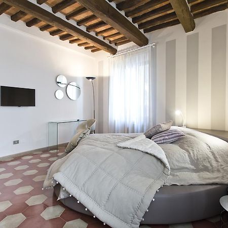 Apartamento Il Nido Del Mangia Siena Exterior foto